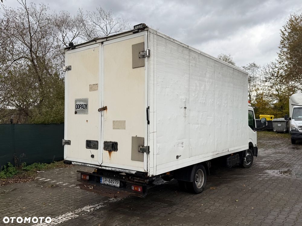 Nissan NT400 CABSTAR - 3