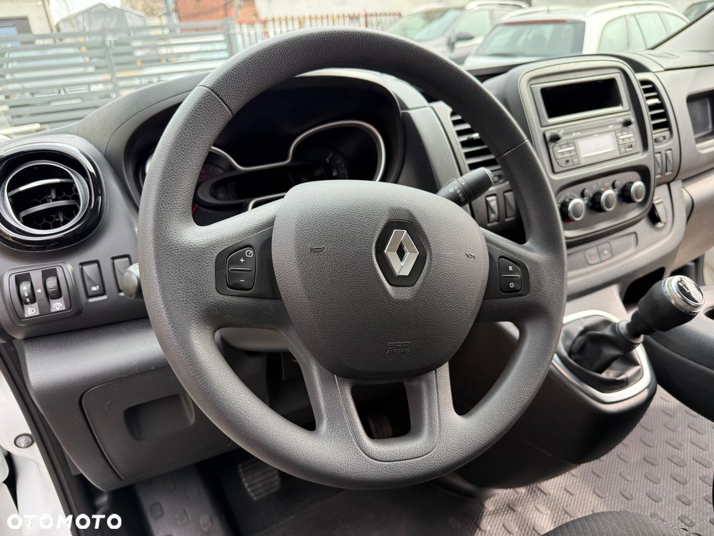 Renault trafić - 37