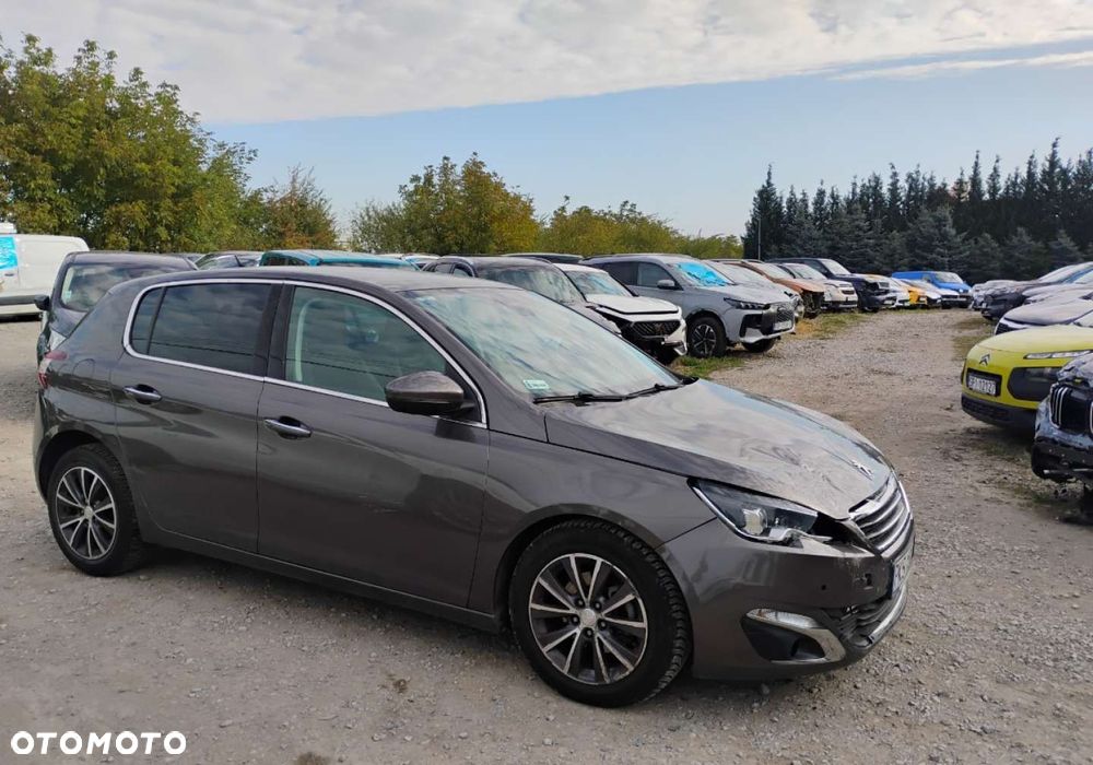 Peugeot 308 - 22
