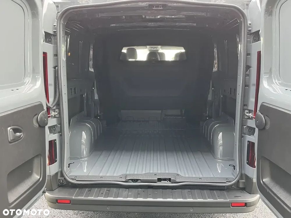 Renault Trafic - 6