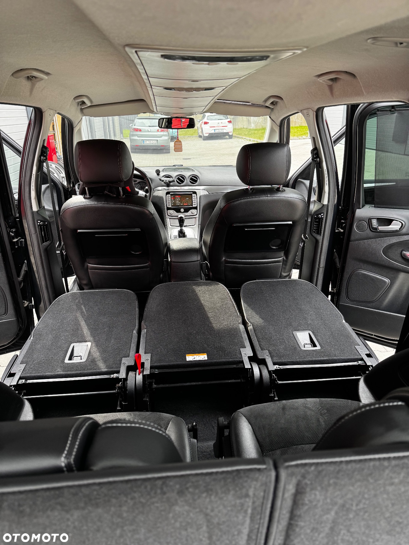 Ford Galaxy - 34