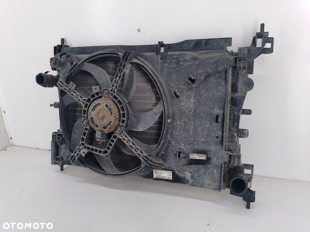 CHŁODNICA WODY Z WENTYLATOREM FIAT GRANDE PUNTO 1.4 BENZYNA 5480005 - 2