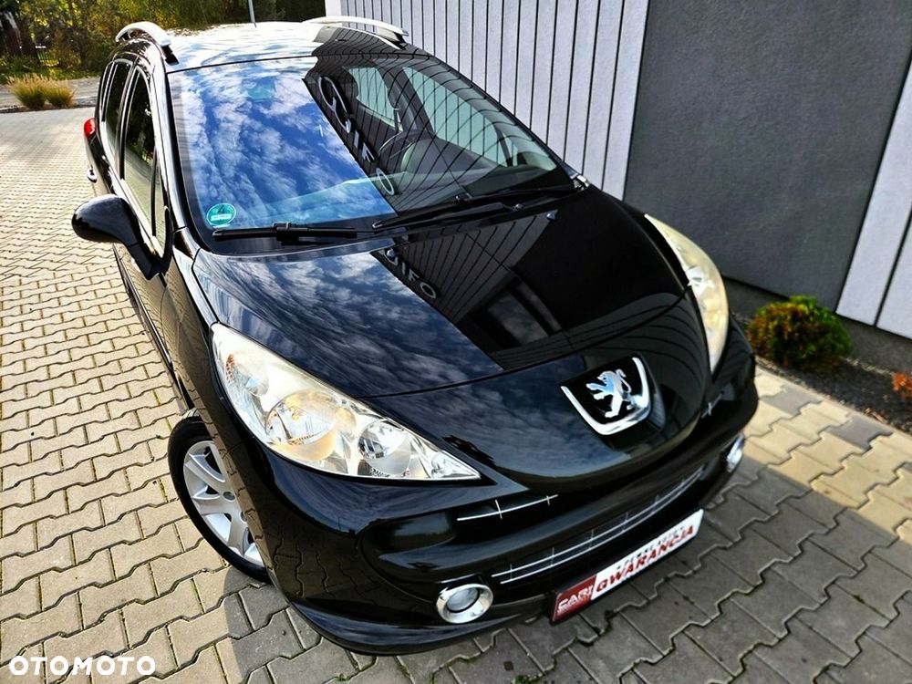 Peugeot 207 - 28
