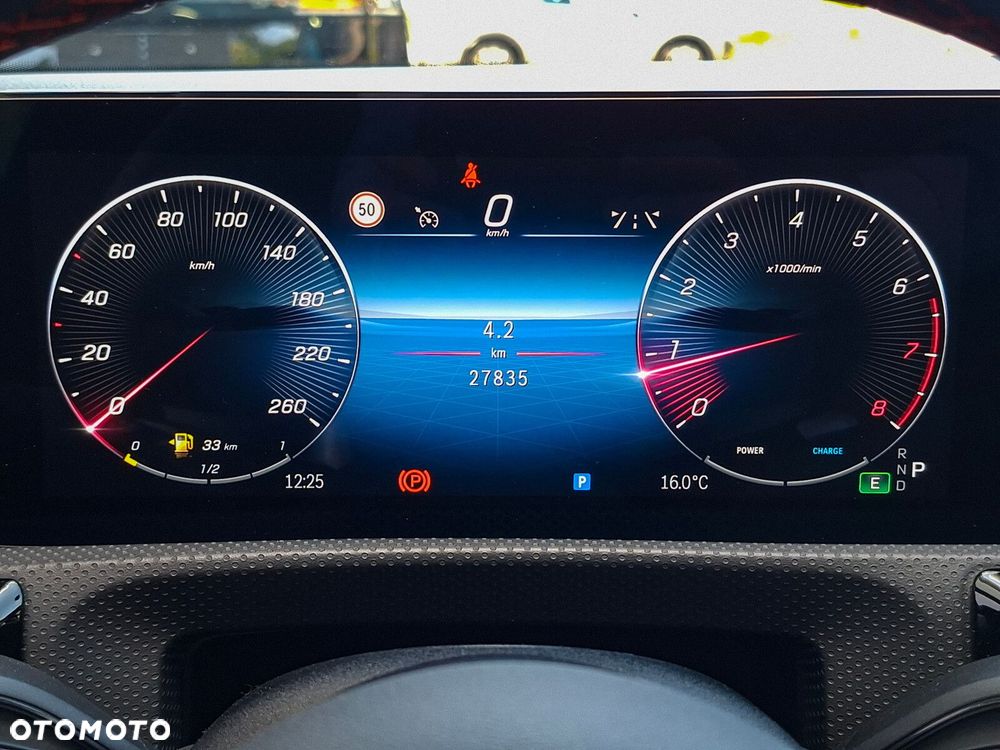 Mercedes-Benz CLA - 23