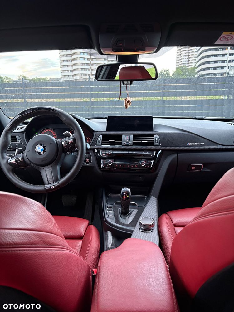 BMW Seria 3 330i xDrive M Sport Sport - 9