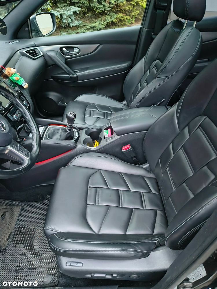 Nissan Qashqai 1.3 DIG-T Tekna+ - 19