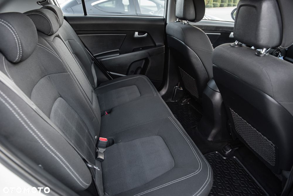 Kia Sportage 1.6 GDI Business Line 2WD - 26