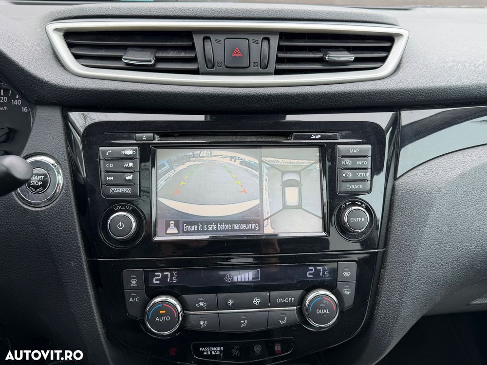 Nissan Qashqai 1.6 DCI TEKNA - 18