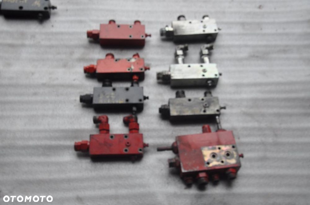 ZAMEK HYDRAULICZNY MANITOU
