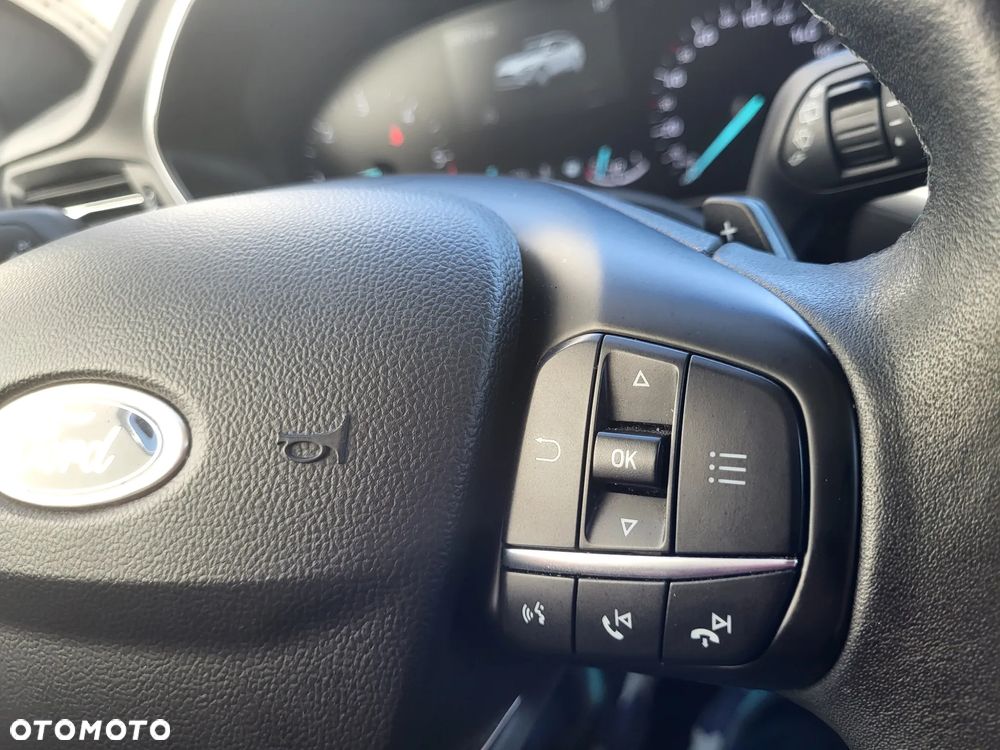 Ford Focus 1.5 TDCi Platinium X PowerShift - 36