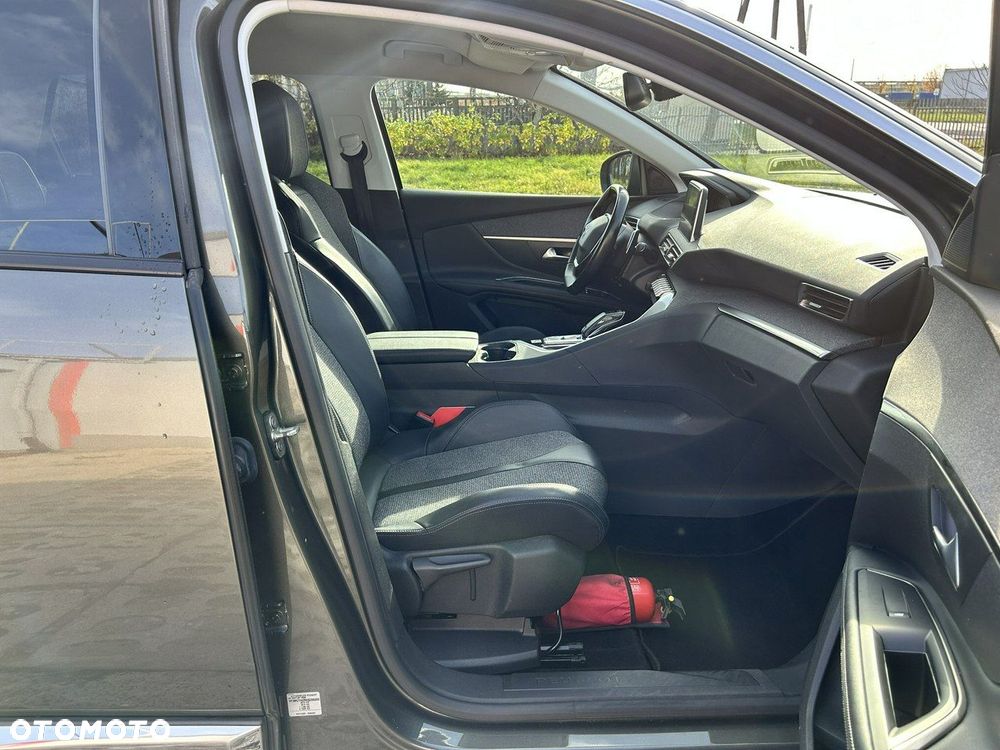 Peugeot 5008 - 15