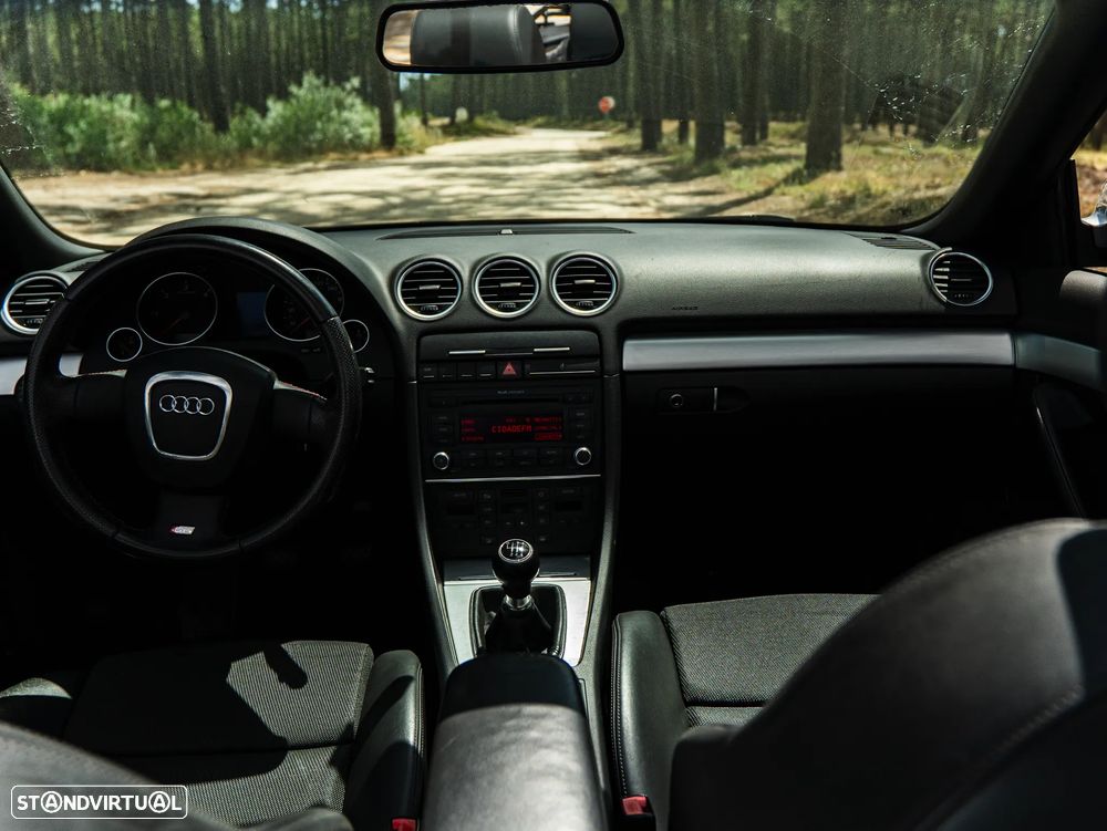 Audi A4 Cabrio 2.0 TDI S-line - 17