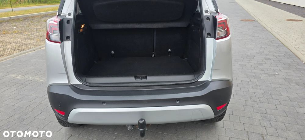 Opel Crossland X 1.2 T Design Line S&S - 25