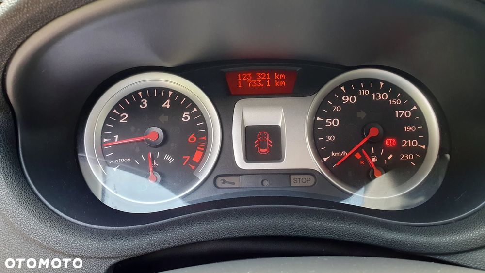 Renault Clio 1.2 16V 75 Dynamique - 17