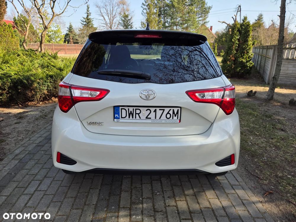 Toyota Yaris 1.5 Selection - 4