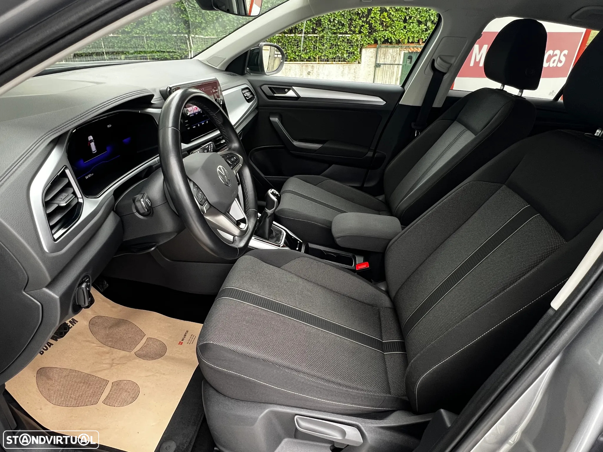 VW T-Roc 1.0 TSI Urban - 14