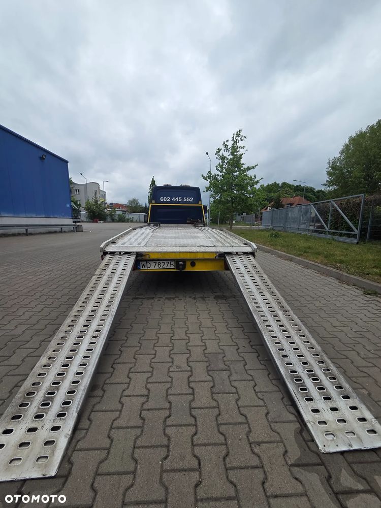 Mercedes-Benz Sprinter 319 - 6