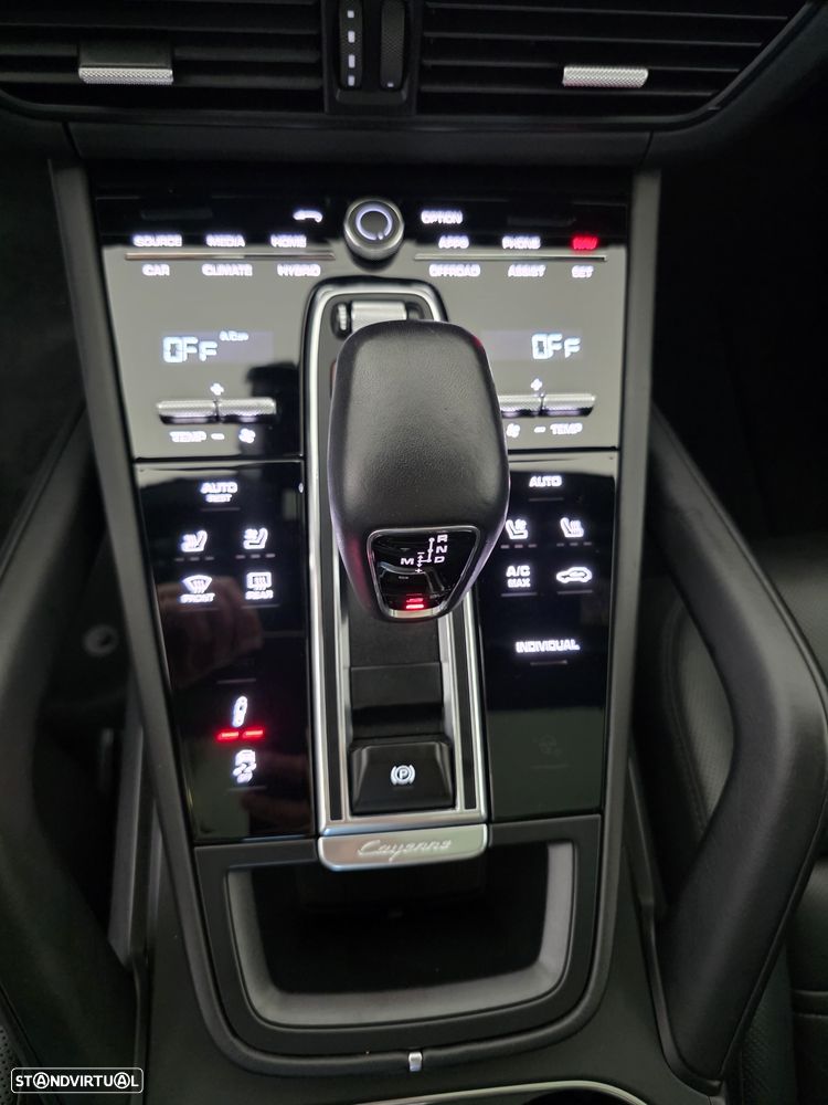 Porsche Cayenne E-Hybrid - 23