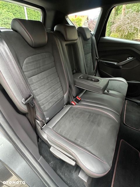 Ford Kuga 1.5 EcoBoost 4x4 ST-Line - 39