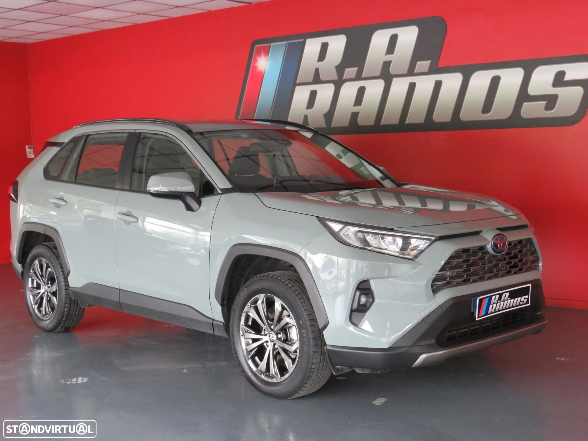 Toyota RAV4 2.5 HDF Comfort - 4