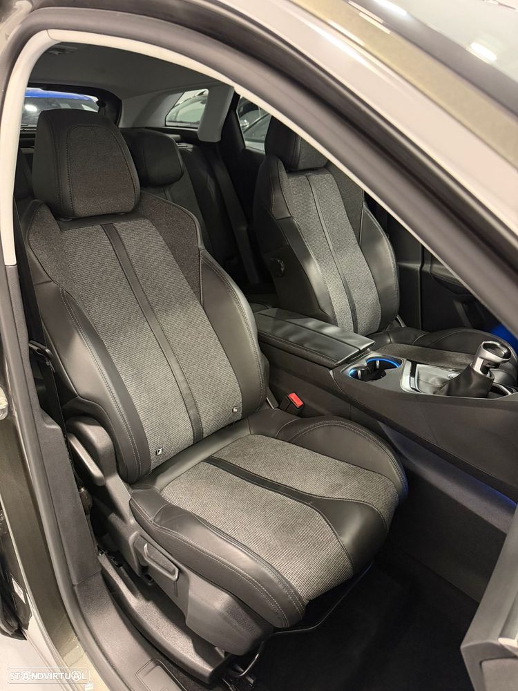 Peugeot 3008 PureTech 130 Stop & Start Allure - 10