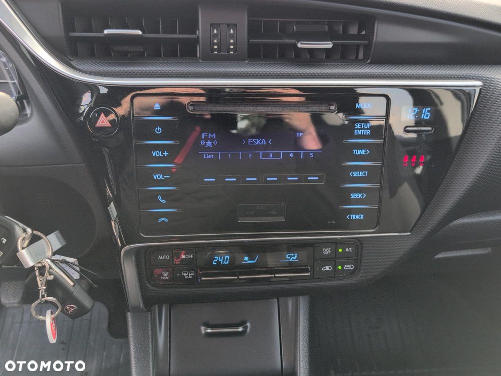 Toyota Auris 1.33 VVT-i Active - 18