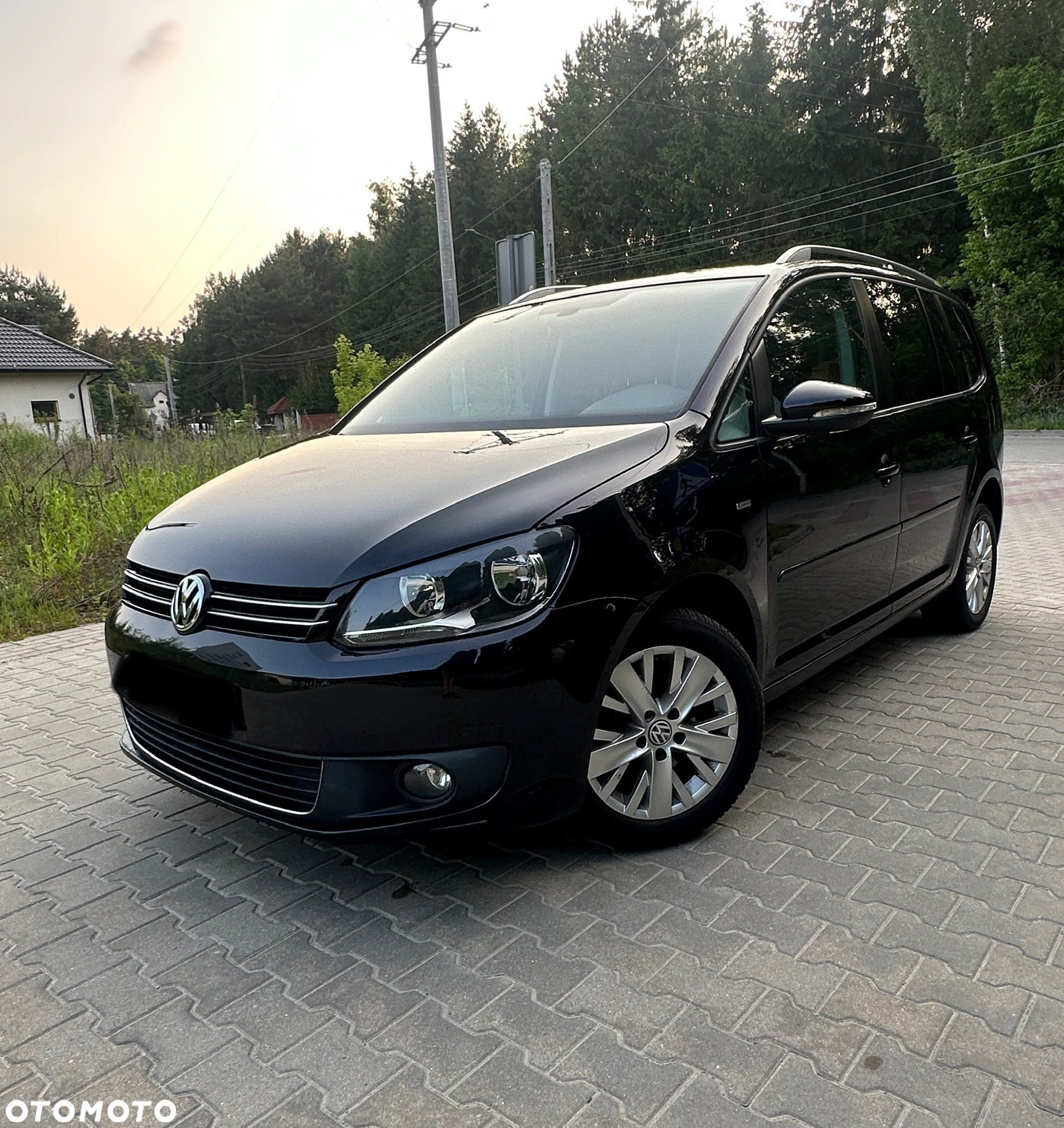 Volkswagen Touran 1.2 TSI BlueMot Comfortline - 9