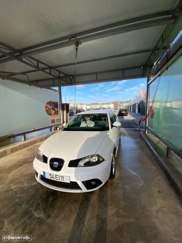 SEAT Ibiza 1.2 12V Reference - 4