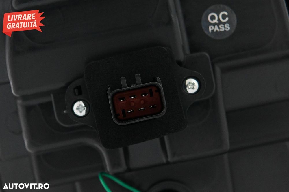 Stopuri LED Chrysler 300 LD Lancia Thema (2011-2014) Rosu cu Pornire Dinamica- livrare gratuita - 17