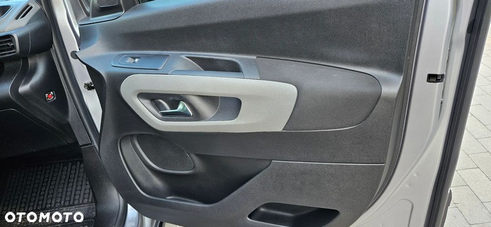 Peugeot Rifter 1.5 BlueHDI Active Pack S&S - 23