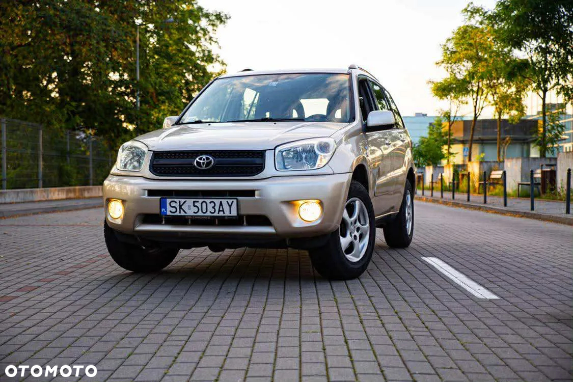 Toyota RAV4 - 2