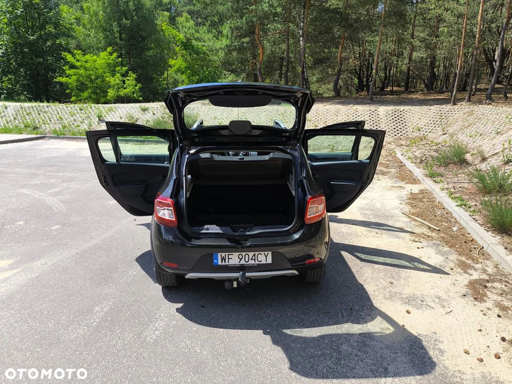 Dacia Sandero 0.9 TCe SL Celebration - 9