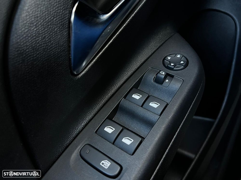 Opel Corsa 1.2 Business Edition - 36