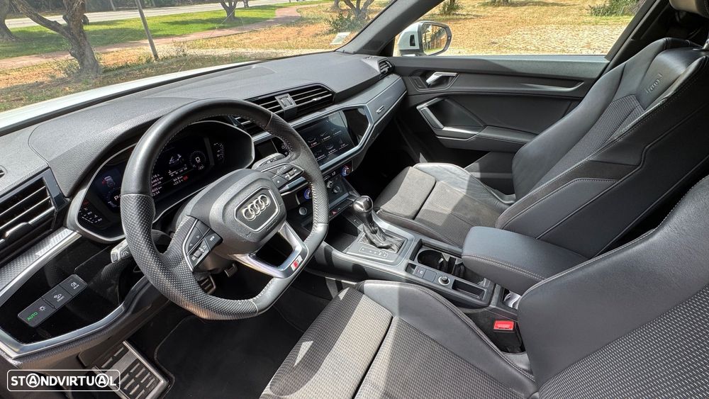 Audi Q3 - 30