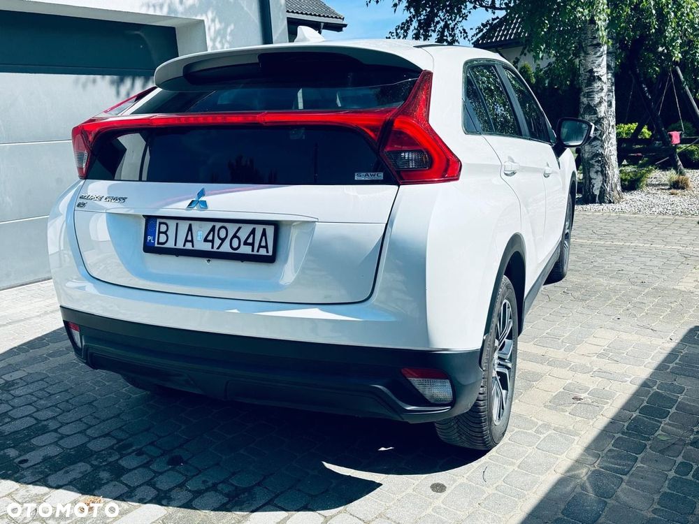 Mitsubishi Eclipse Cross - 7