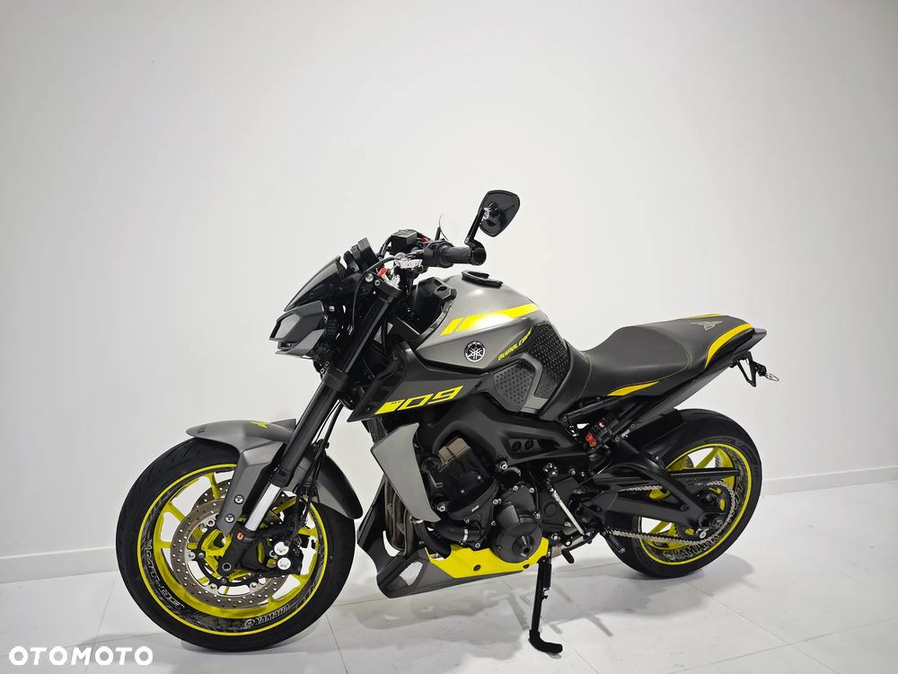 Yamaha MT - 18