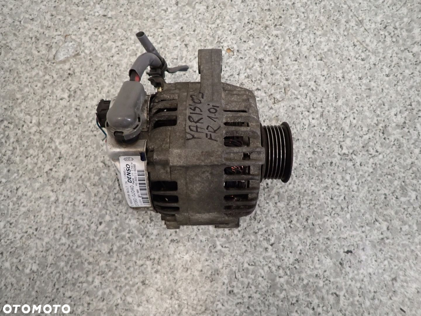 TOYOTA YARIS 99-05 1.0 1.3 FRANCJA ALTERNATOR 6PK - 2