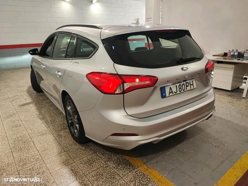 Ford Focus 1.5 TDCi ECOBlue ST-Line - 3