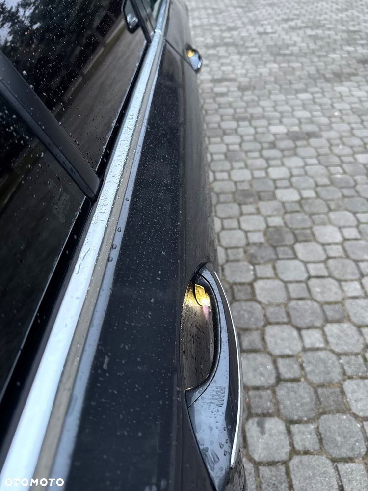 BMW Seria 5 528i - 17