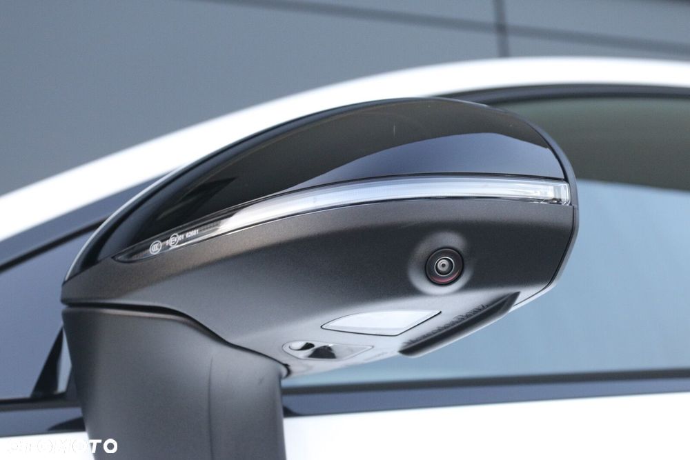 Mercedes-Benz CLE - 13