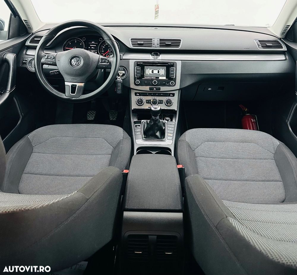 Volkswagen Passat - 6