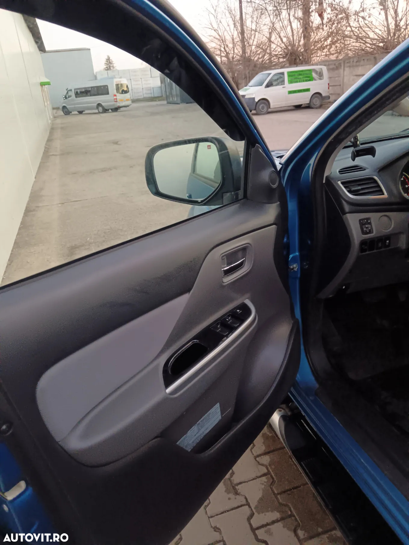 Mitsubishi L200 Pick Up 4x4 Autm. Intense Double Cab - 8