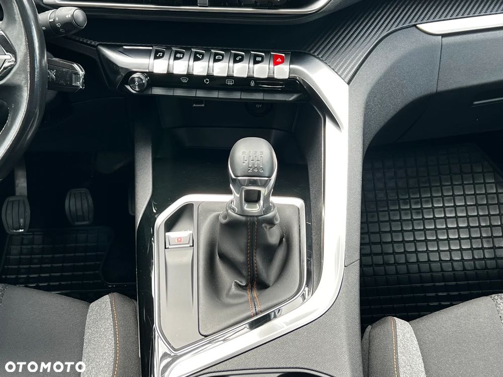 Peugeot 3008 BlueHDi 130 Stop & Start Allure - 20