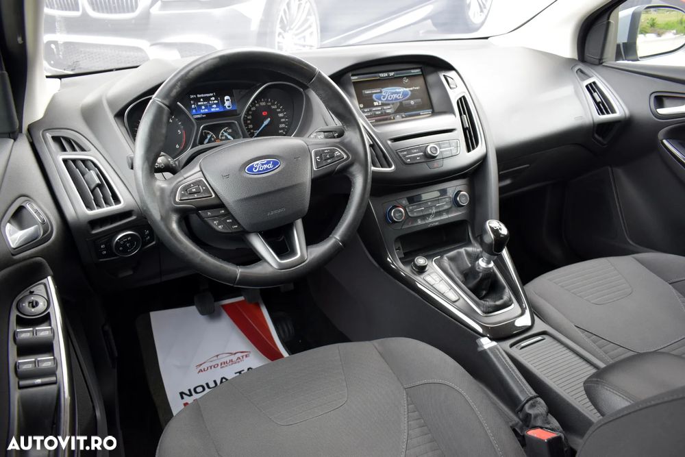 Ford Focus 1.6 TDCI DPF Start-Stopp-System Titanium - 7