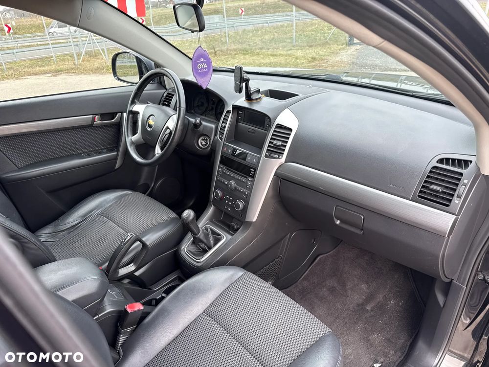 Chevrolet Captiva 2.4 2WD 7 Sitzer LS - 15