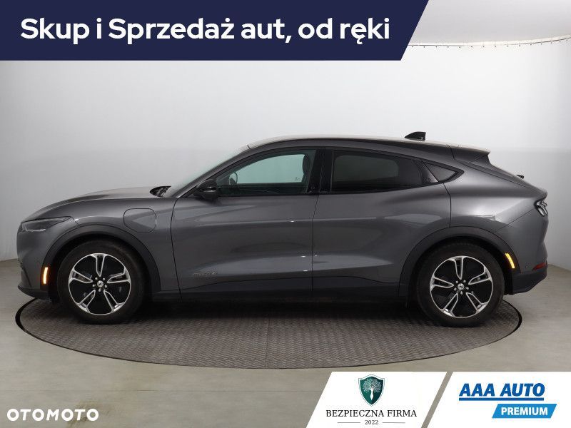 Ford Mustang - 4