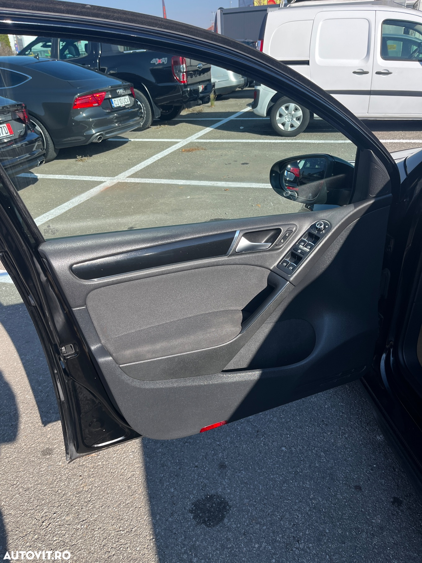 Volkswagen Golf 2.0 TDI DPF GTD - 28