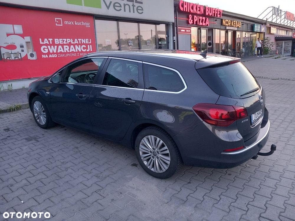 Opel Astra - 2