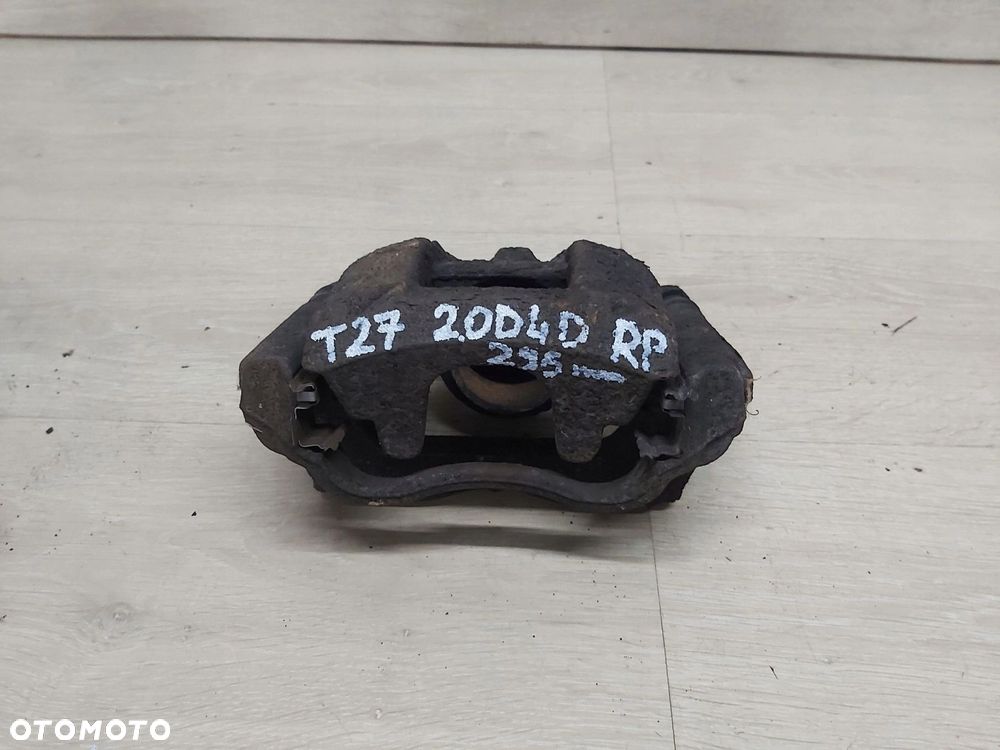 Toyota AVENSIS T27 zacisk jarzmo prawy przód 295mm - 13