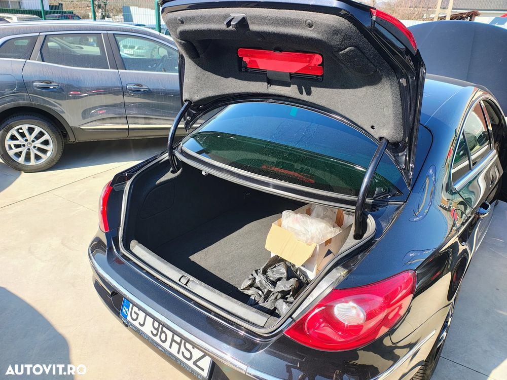 Volkswagen Passat 2.0 TDI BlueMotion Technology Exclusive - 17